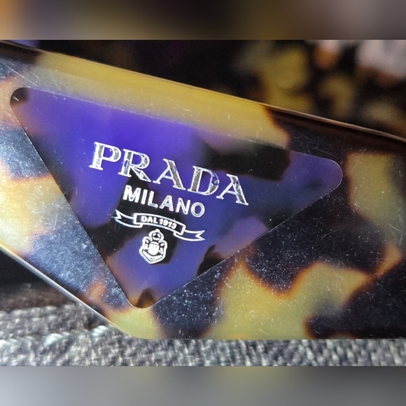 Prada Tortoiseshell Sunglasses SPR 23y-f 2au-05 - Picture 10 of 16